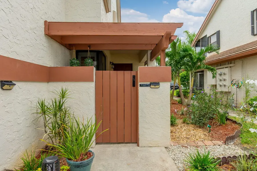 12660 Shoreline Drive #1C, Wellington, FL 33414 - #2