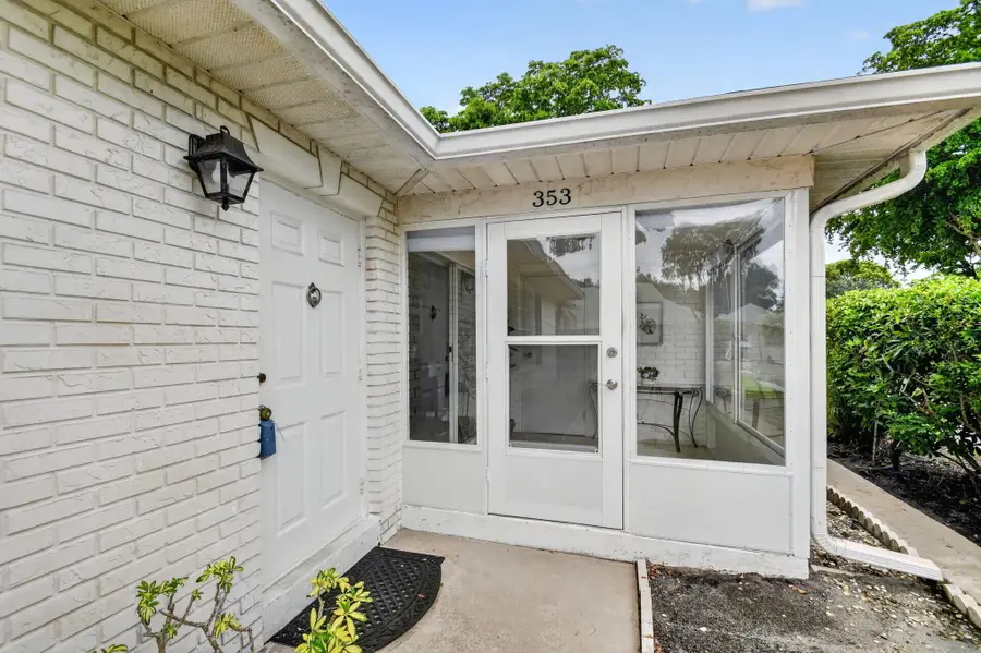 10137 S 44th Avenue, Boynton Beach, FL 33436 - #2