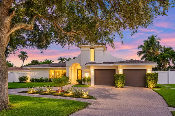 2651 NE 49th Street, Lighthouse Point, FL 33064