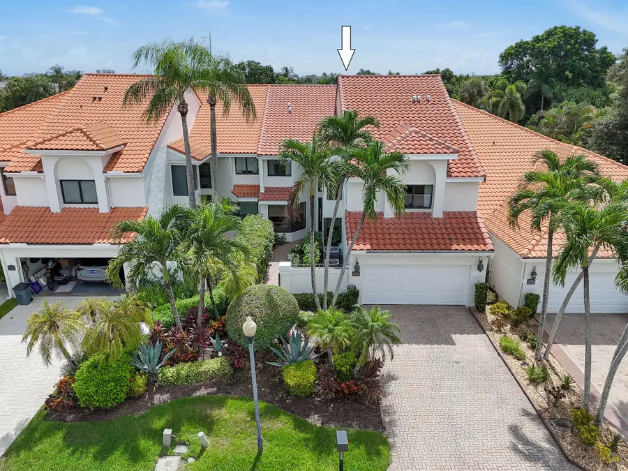 2025 La Porte Drive, Palm Beach Gardens, FL 33410 - #2