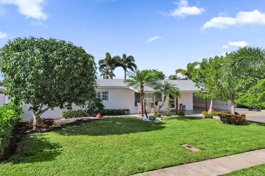500 SE 3rd Street, Deerfield Beach, FL 33441 - #2