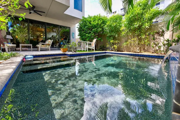 930 NE 16th Avenue, Fort Lauderdale, FL 33304