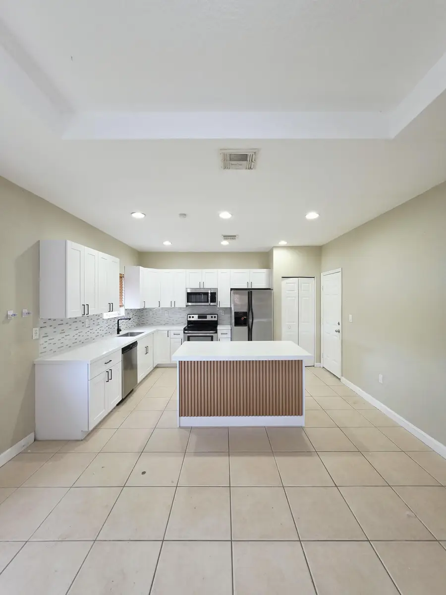 22121 SW 87th Place, Cutler Bay, FL 33190 - #2