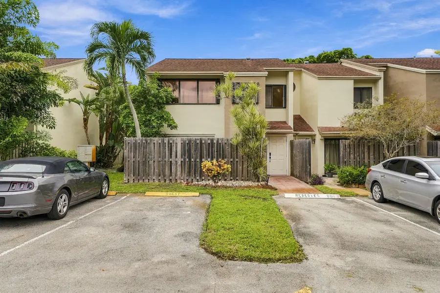 341 City View Drive, Fort Lauderdale, FL 33311 - #3