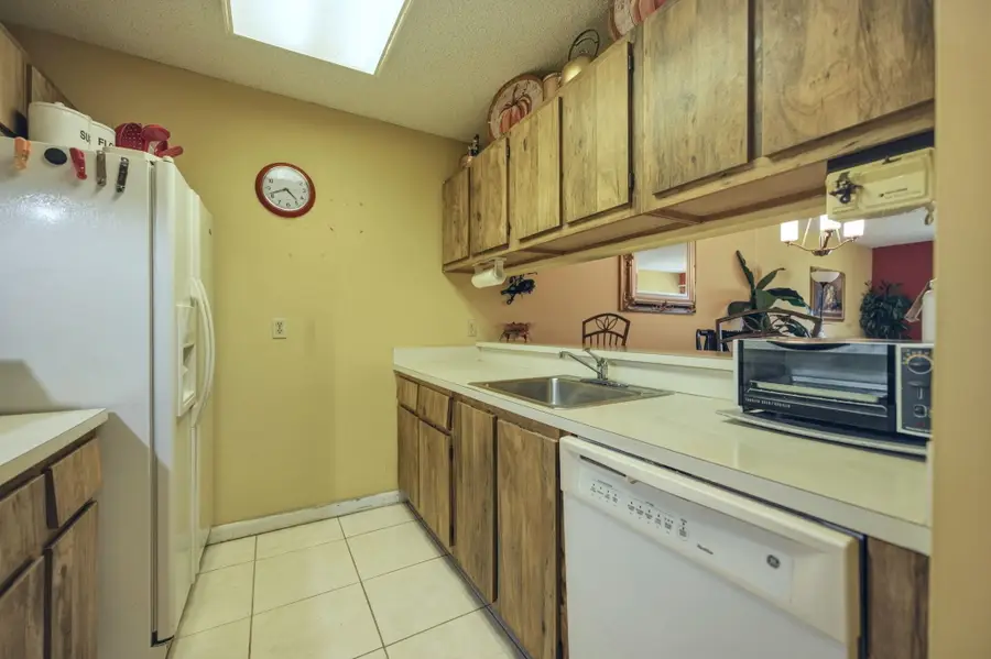 8620 N Sherman Circle #204, Miramar, FL 33025 - #3