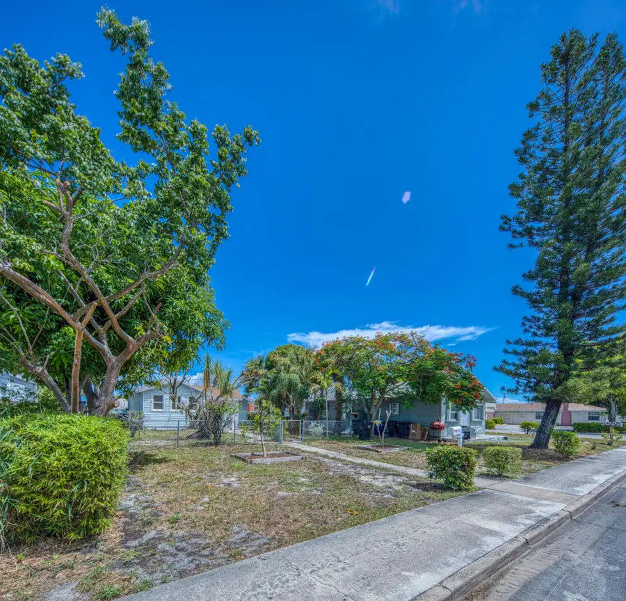 708 N H Street, Lake Worth Beach, FL 33460 - #3