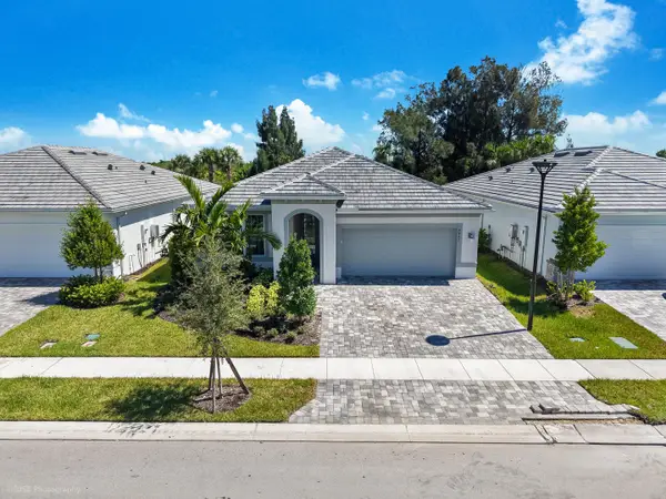 8442 Pequod Avenue, Vero Beach, FL 32967