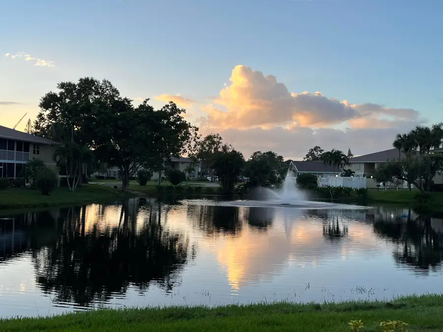 R-1531 SE Royal Green Circle #R-206, Port Saint Lucie, FL 34952 - #2