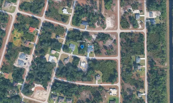 1029 Iris Street E, Lehigh Acres, FL 33974