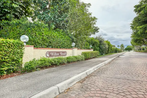 7843 Willow Spring Drive #615, Lake Worth, FL 33467
