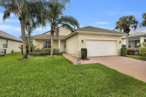 131 NW Berkeley Avenue, Port St Lucie, FL 34986
