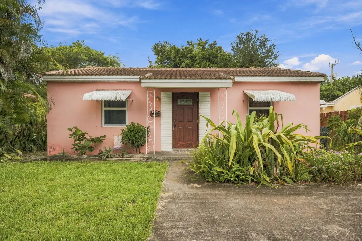 1524 NE 2nd Avenue, Fort Lauderdale, FL 33304 - #1