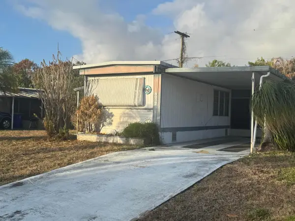 8072 SE Skylark Avenue, Hobe Sound, FL 33455