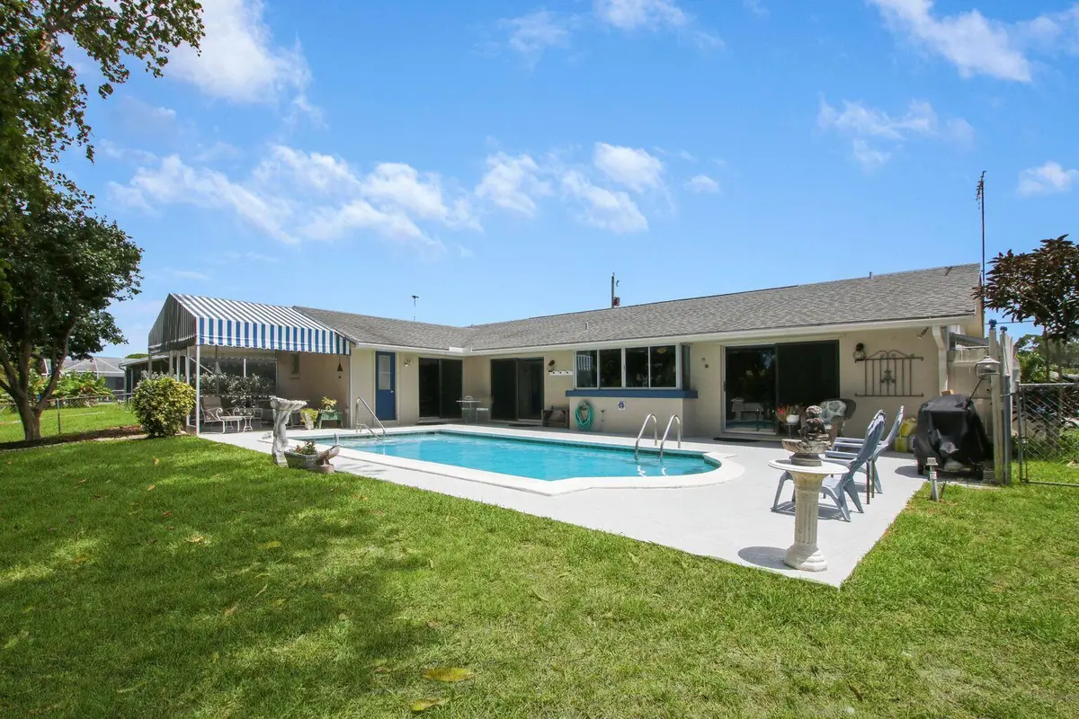 1210 SW 26th Avenue, Boynton Beach, FL 33426 - #1