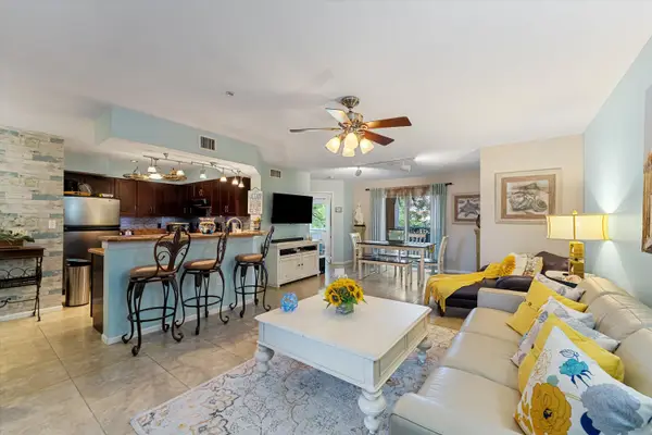 200 Scotia Drive #302, Hypoluxo, FL 33462
