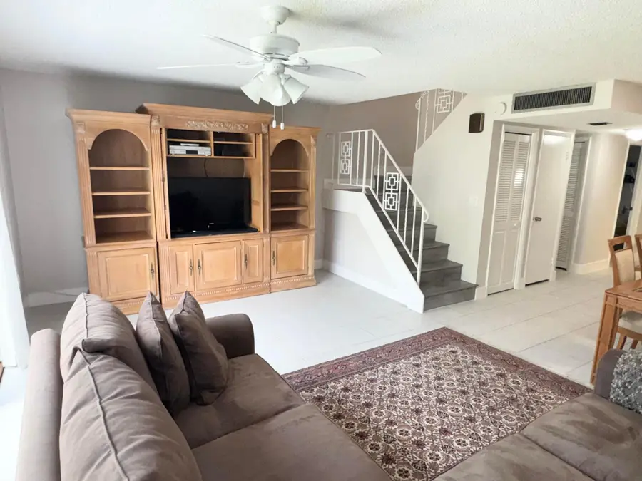 3321 Farragut Street #7F, Hollywood, FL 33021 - #2