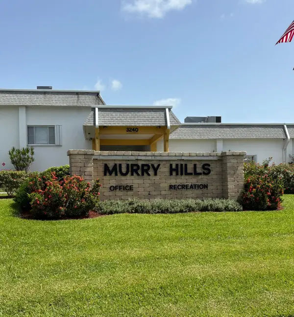 2960 Cynthia Lane #202, Lake Worth Beach, FL 33461