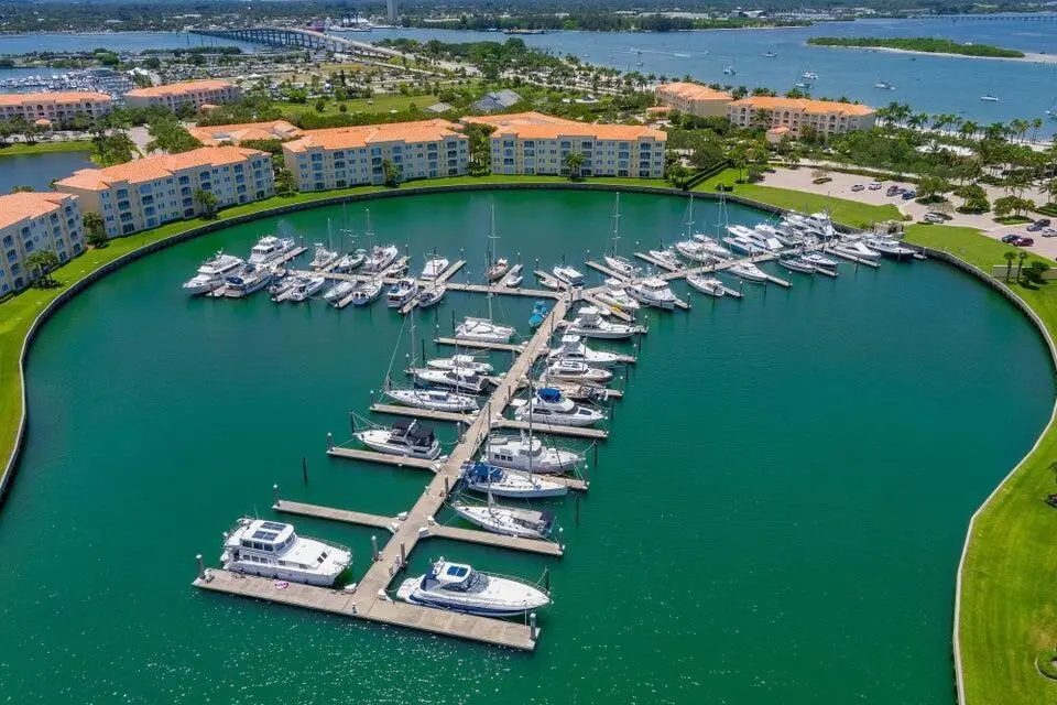11 Harbour Isle Drive W #201, Fort Pierce, FL 34949 - #1