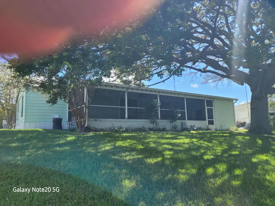 3533 SE 24th Terrace, Okeechobee, FL 34974 - #3