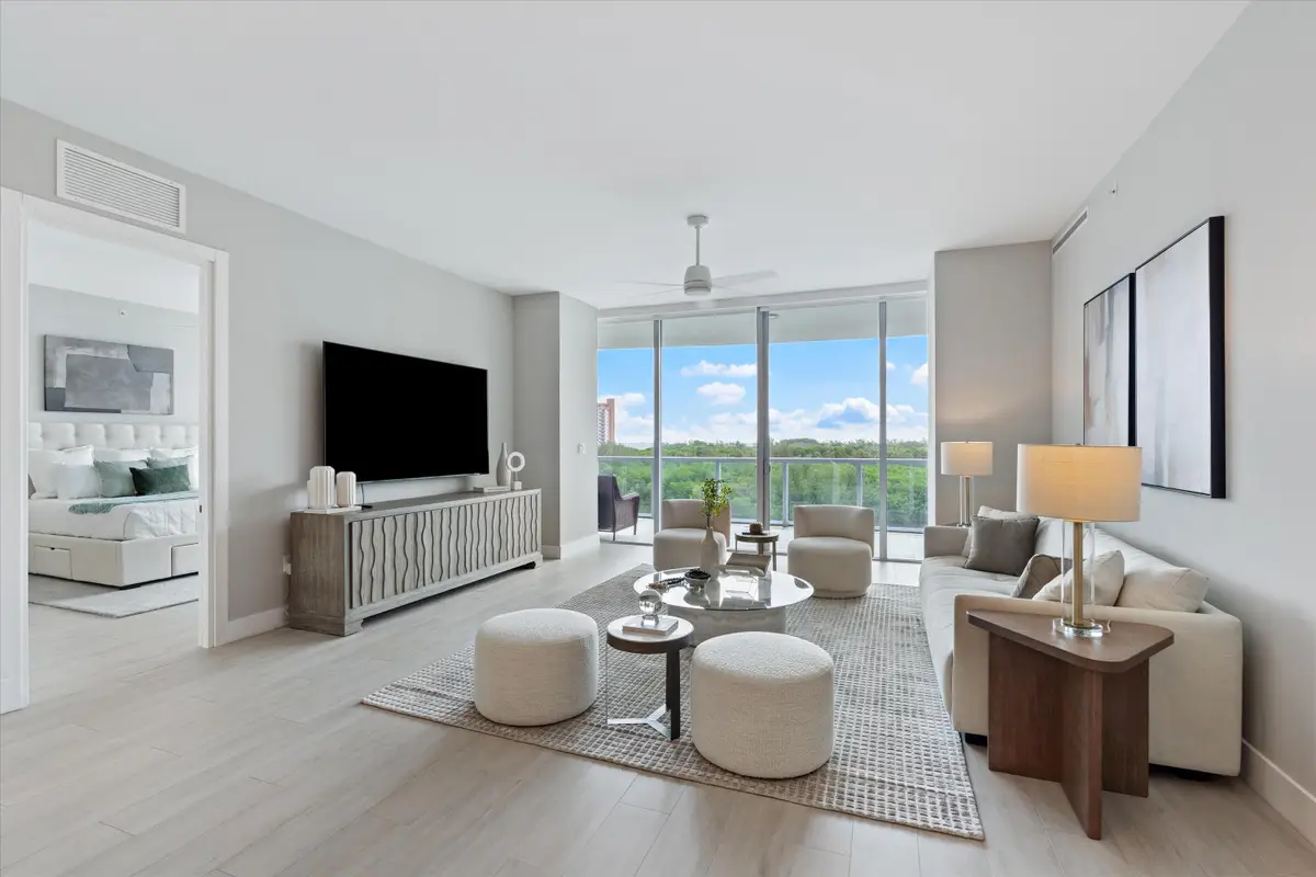 920 Intracoastal Drive #702, Fort Lauderdale, FL 33304 - #1