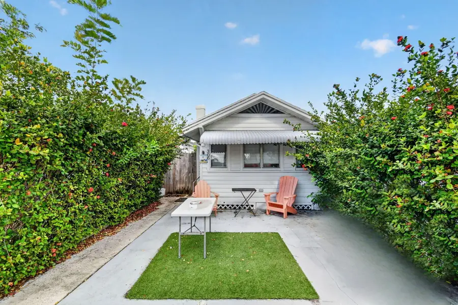 306 N J Street, Lake Worth Beach, FL 33460 - #3