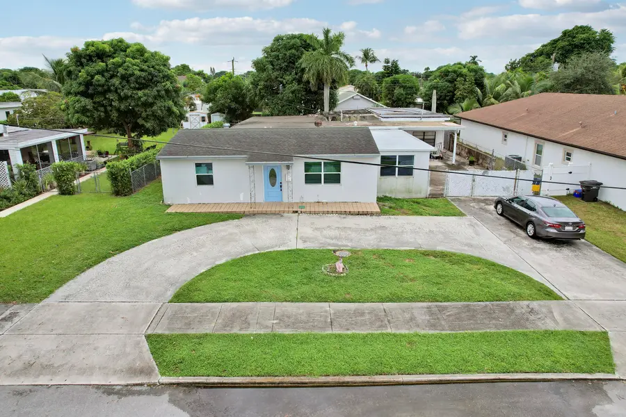 1008 Francis Street, West Palm Beach, FL 33405 - #2