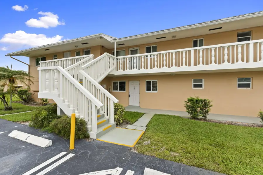 2192 NE 1st Way #102, Boynton Beach, FL 33435 - #3