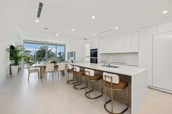 220 Lake Shore Drive #704, Lake Park, FL 33403