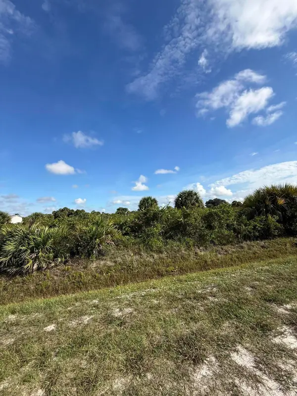 21535 NW 278th Street, Okeechobee, FL 34972