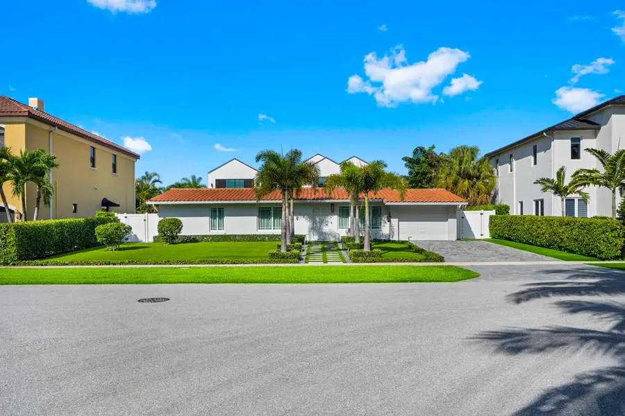 881 NE 4th Avenue, Boca Raton, FL 33432 - #2