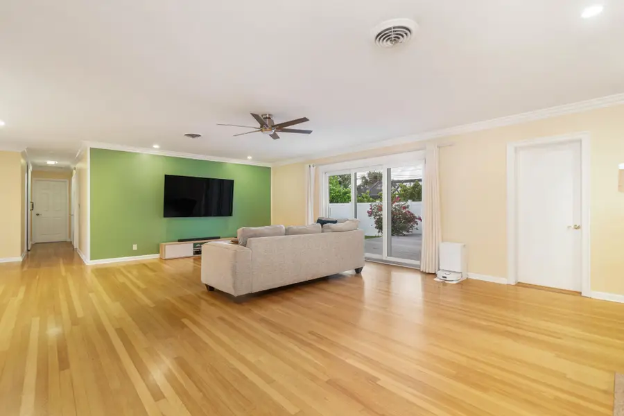 2607 Colgate Lane, Lake Worth Beach, FL 33460 - #3