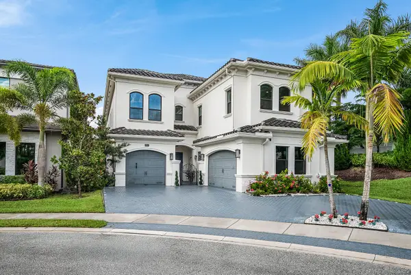 8985 Chauvet Way, Boca Raton, FL 33496