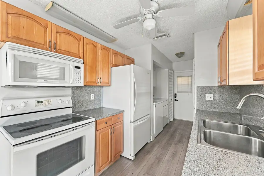 1730 NW 48th Place, Deerfield Beach, FL 33064 - #3
