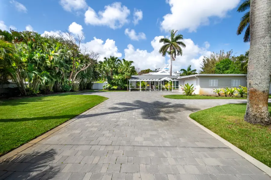 2337 SW 27th Avenue, Fort Lauderdale, FL 33312 - #2