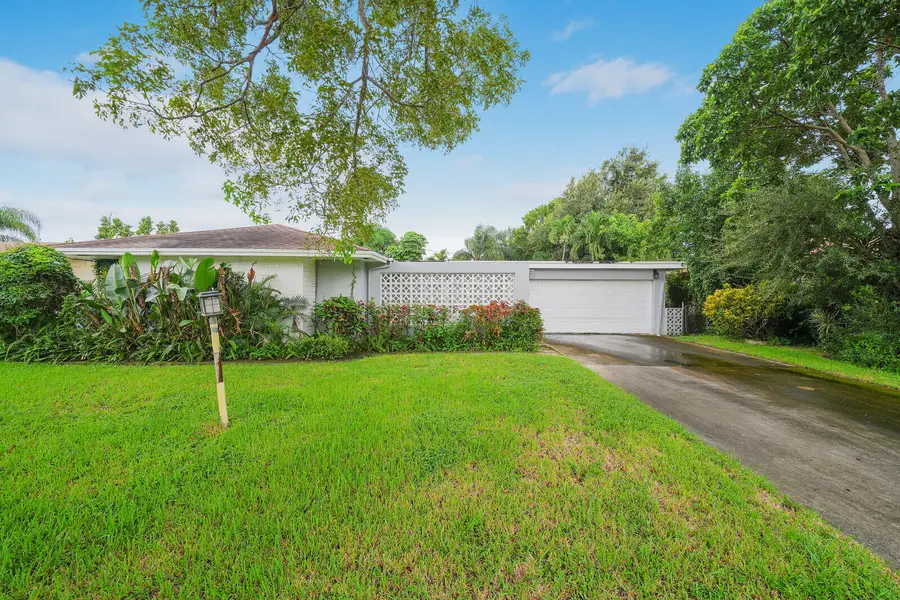 1612 42nd Street, West Palm Beach, FL 33407 - #2