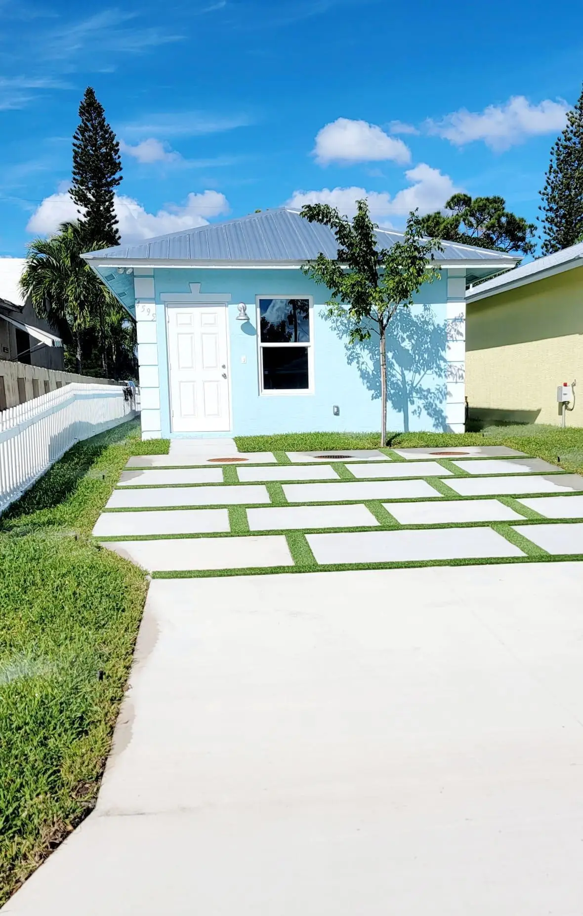 4595 Cambridge Street, Kenwood Estates, FL 33463 - #1