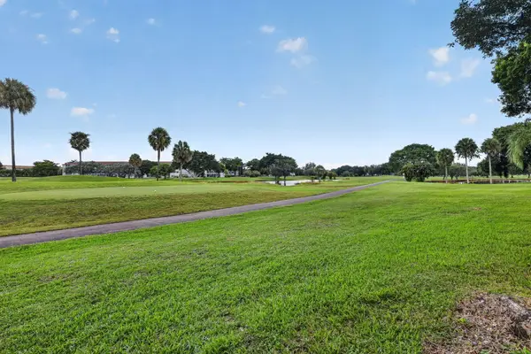 850 SW 133rd Terrace, Pembroke Pines, FL 33027