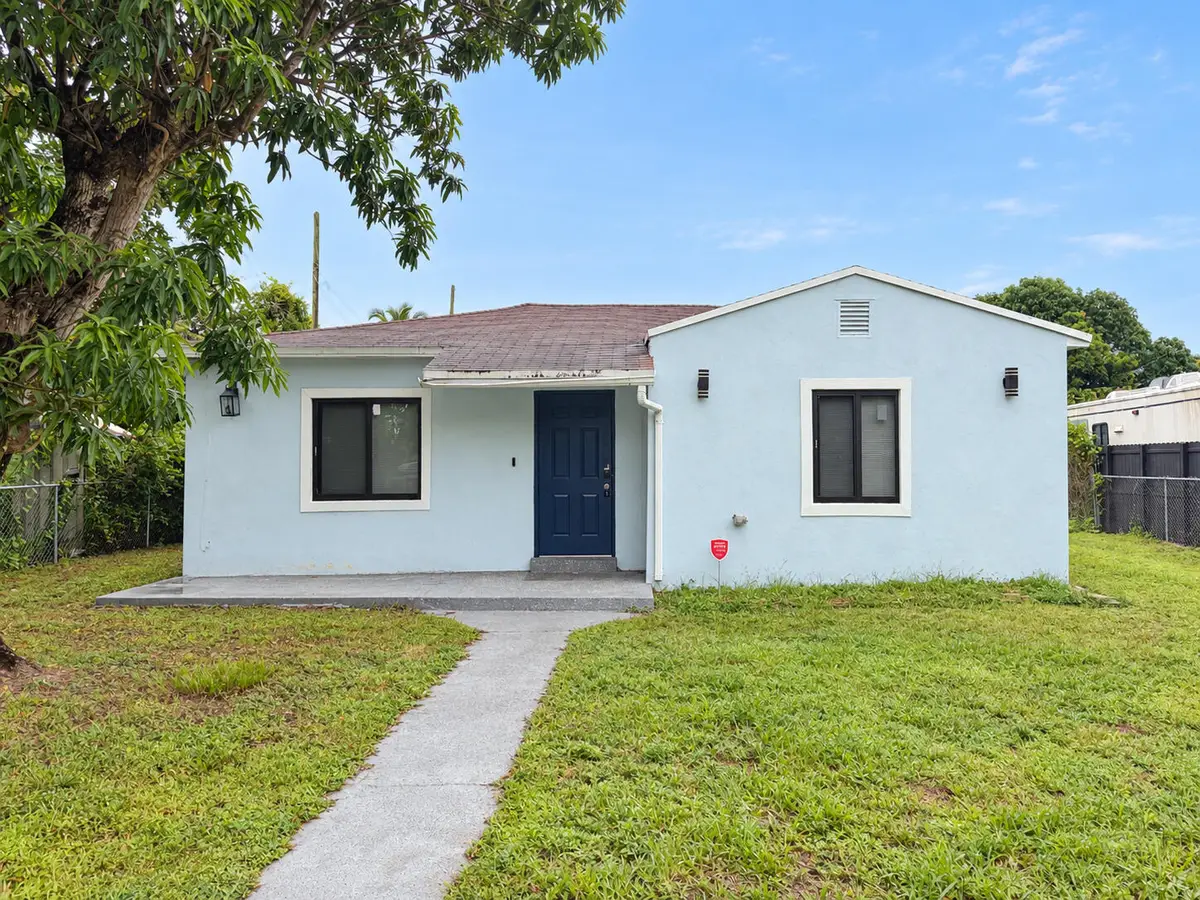 925 NW 121st Street, North Miami, FL 33168 - #1