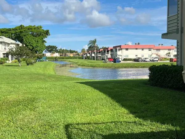 711 Monaco O Court, Delray Beach, FL 33446