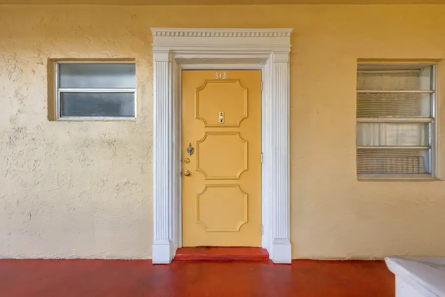 3940 NW 42nd Avenue #313, Lauderdale Lakes, FL 33319 - #2