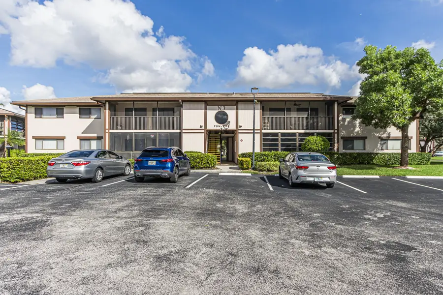 9584 N Belfort Circle #112, Tamarac, FL 33321 - #2