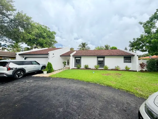 8300 NW 14th Court, Coral Springs, FL 33071