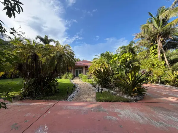 13527 49th Street N, West Palm Beach, FL 33411