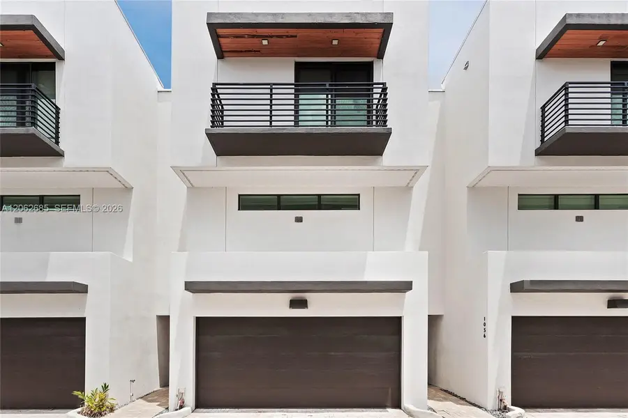 1054 N Victoria Park Road, Fort Lauderdale, FL 33304 - #2