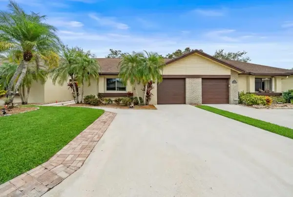 137 Meander Circle, Royal Palm Beach, FL 33411