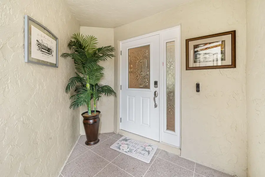 137 Meander Circle, Royal Palm Beach, FL 33411 - #3