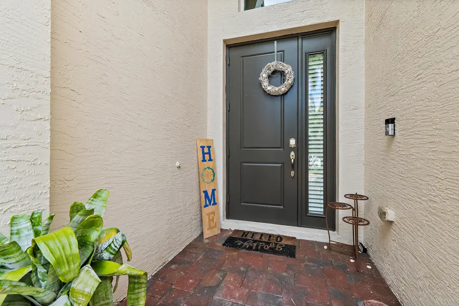 4677 Mediterranean Circle, Palm Beach Gardens, FL 33418 - #3