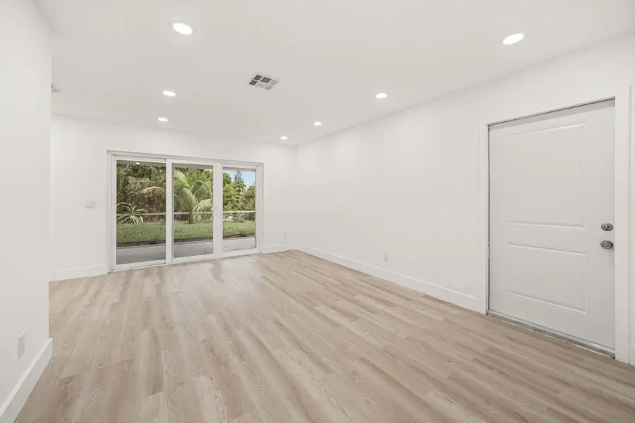 5965 Caribbean Boulevard, West Palm Beach, FL 33407 - #3