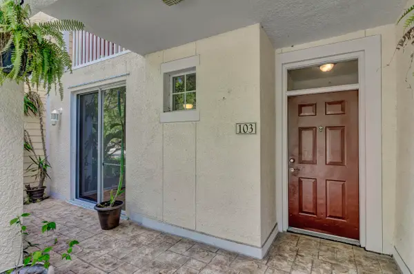 175 Galicia Way #103, Jupiter, FL 33458