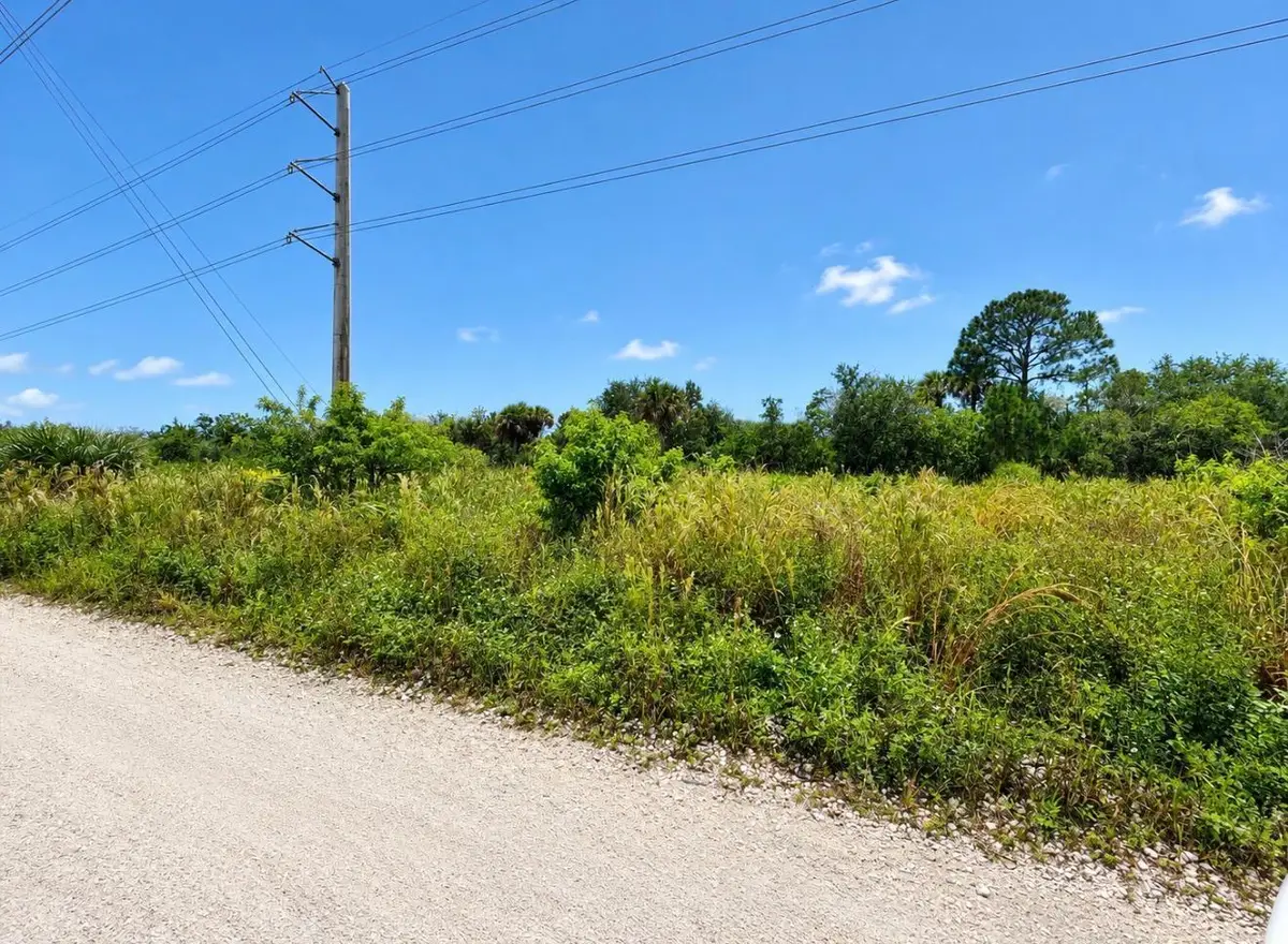 9655 24th Street, Vero Beach, FL 32966 - #1